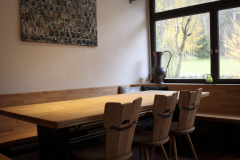 Gaststaette-Innen-1